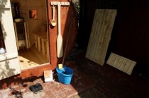 Do vanové koupele lze používat soli, například mořskou, léčebnou nebo aromatizovanou, nebo všechny preparáty na údržbu bazénové hygieny v souladu s jejich pokyny pro používání.